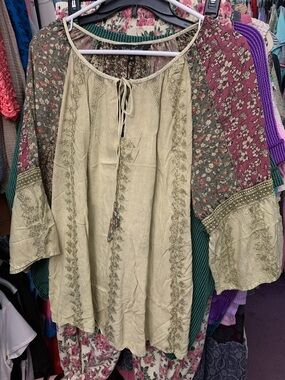 Embroidered Tie-Neck Peasant Tunic in Sage Green